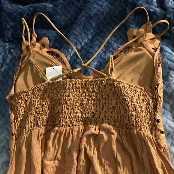 The size is a large , the color is brown , the quality is good - Picture 4 of 4